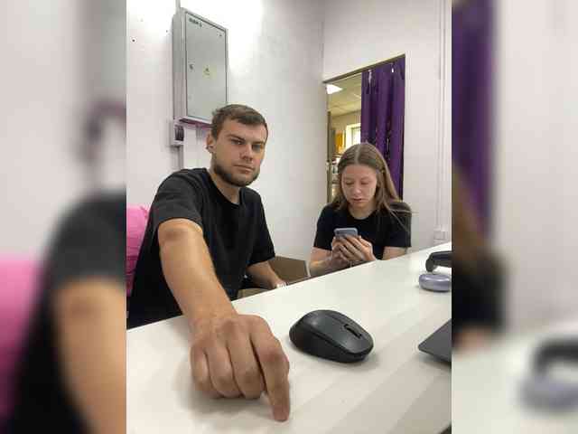 -SweetCouple-1 webcam
