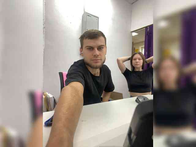 -SweetCouple-1 webcam
