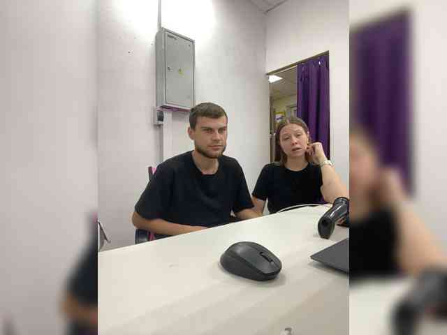 -SweetCouple-1 webcam