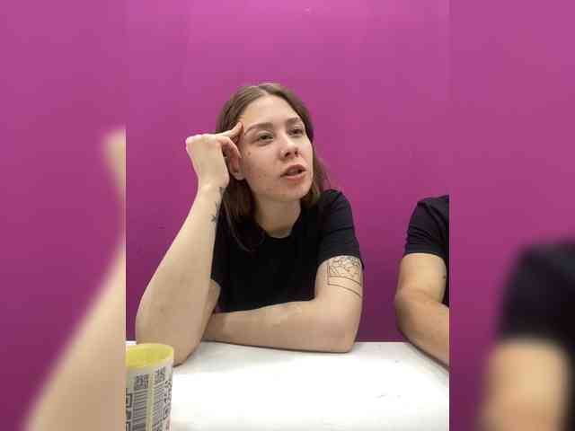 -SweetCouple-1 webcam