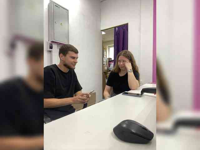 -SweetCouple-1 webcam