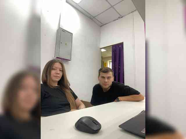 -SweetCouple-1 webcam