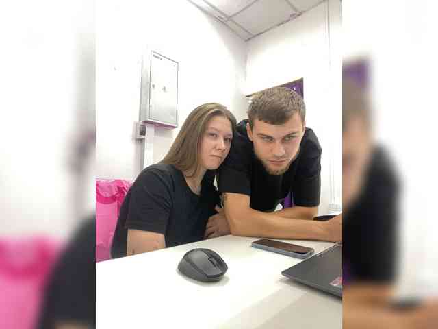 -SweetCouple-1 webcam