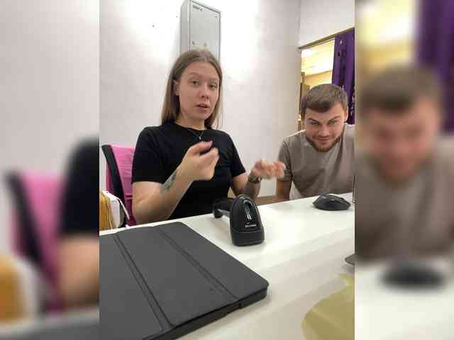 -SweetCouple-1 webcam