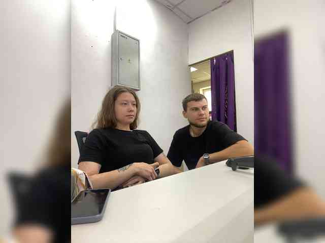 -SweetCouple-1 webcam