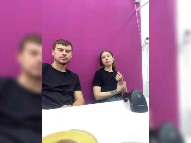 -SweetCouple-1 webcam