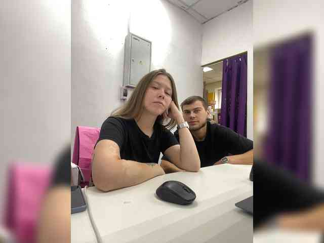 -SweetCouple-1 webcam