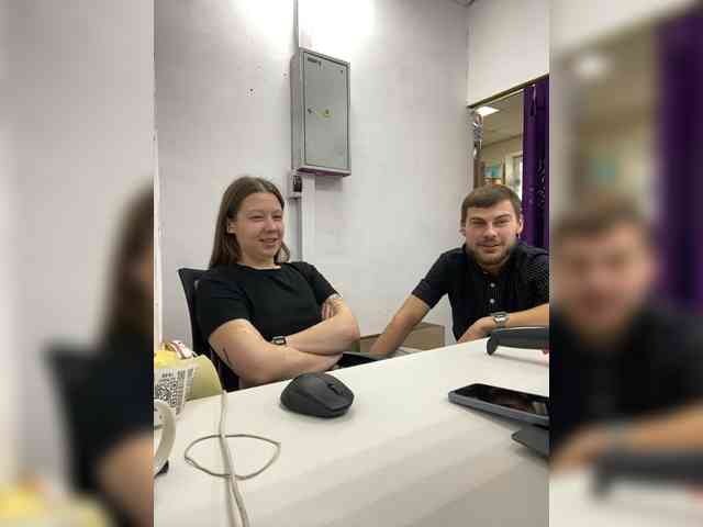 -SweetCouple-1 webcam