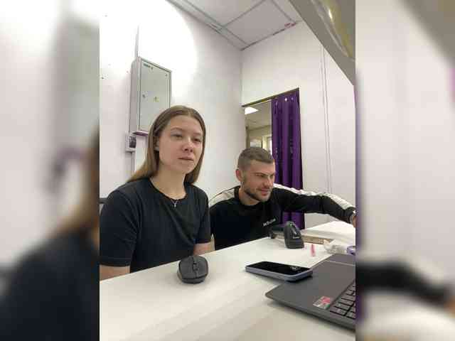 -SweetCouple-1 webcam