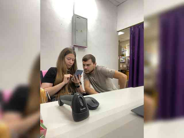 -SweetCouple-1 webcam