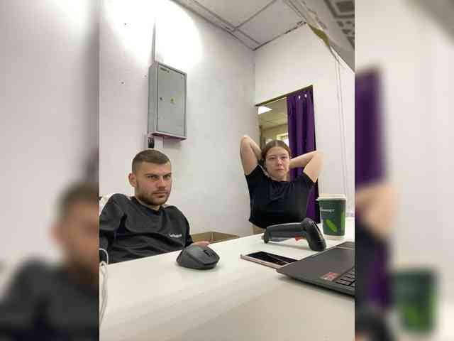 -SweetCouple-1 webcam