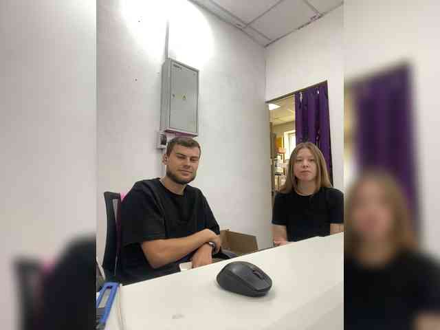 -SweetCouple-1 webcam