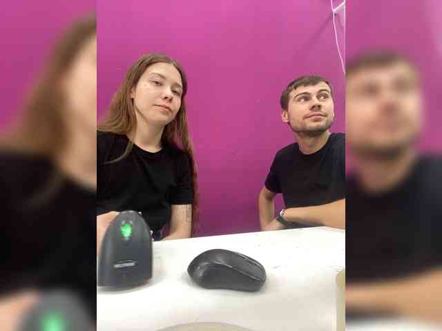 -SweetCouple-1 webcam