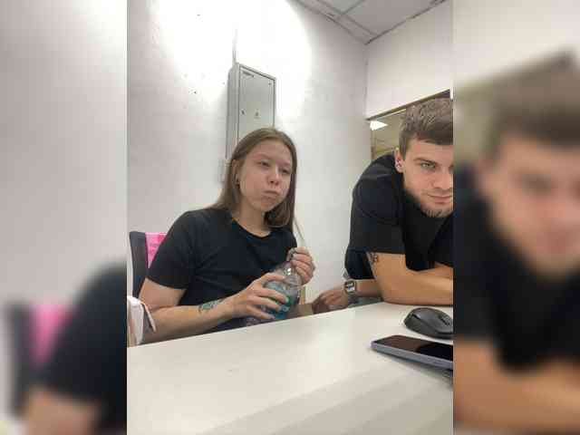 -SweetCouple-1 webcam