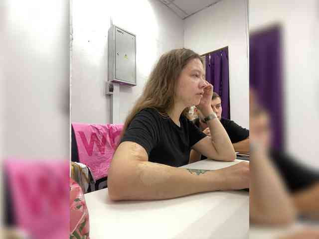 -SweetCouple-1 webcam