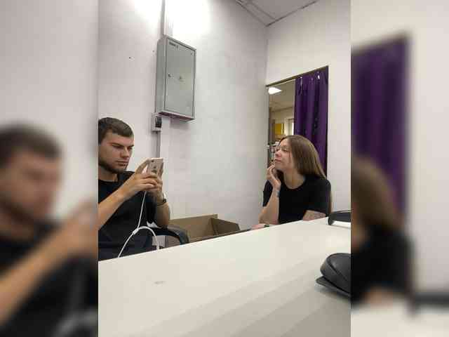 -SweetCouple-1 webcam
