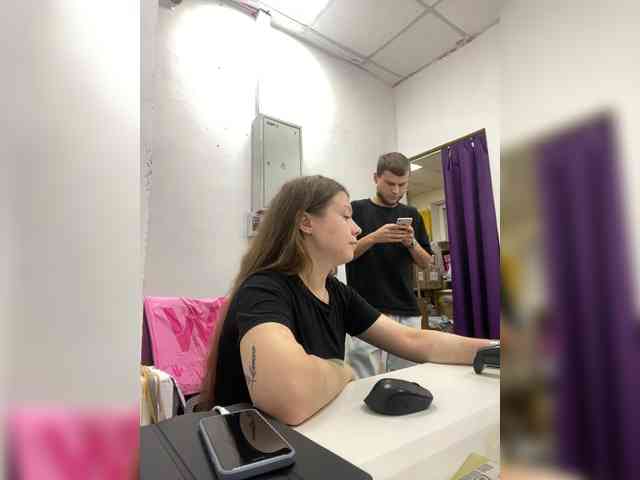 -SweetCouple-1 webcam