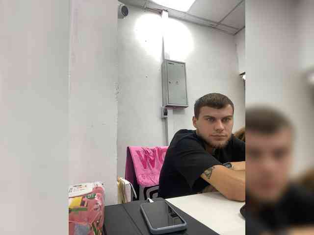-SweetCouple-1 webcam