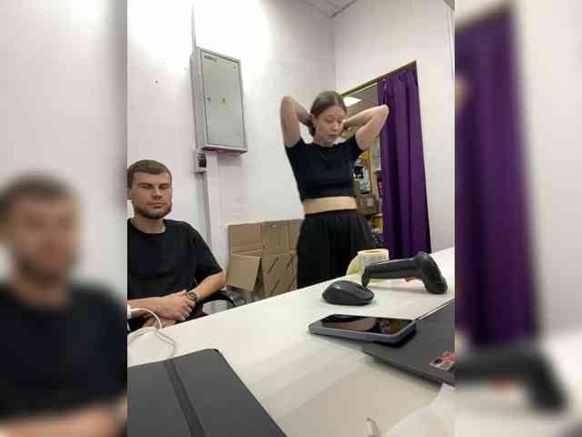 -SweetCouple-1 webcam