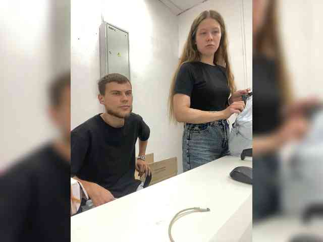 -SweetCouple-1 webcam