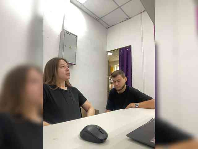 -SweetCouple-1 webcam