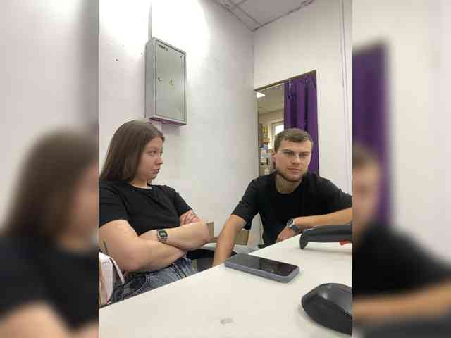 -SweetCouple-1 webcam