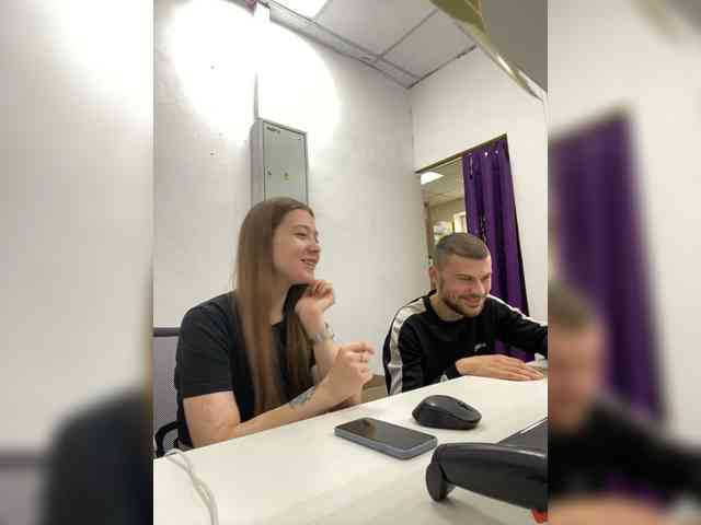 -SweetCouple-1 webcam