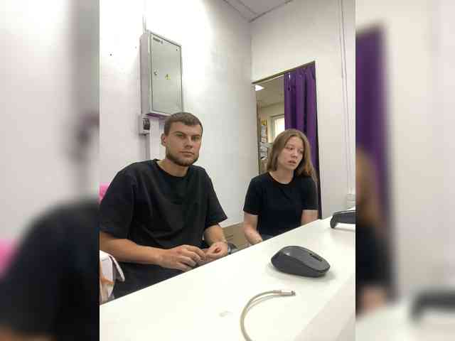 -SweetCouple-1 webcam