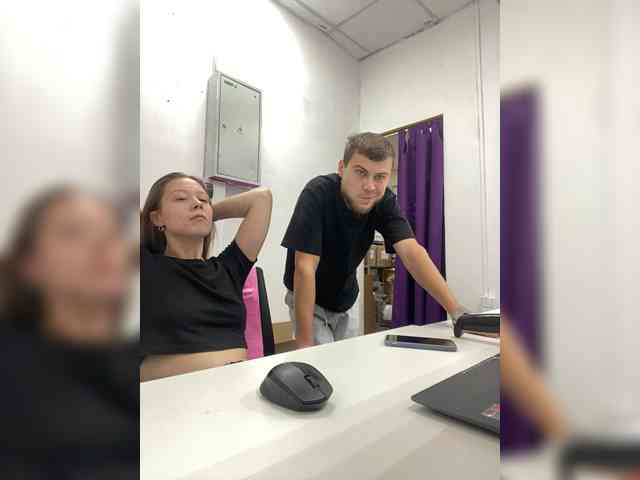 -SweetCouple-1 webcam