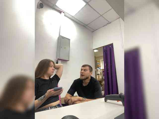 -SweetCouple-1 webcam