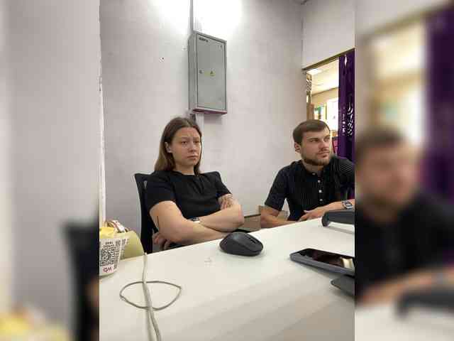 -SweetCouple-1 webcam