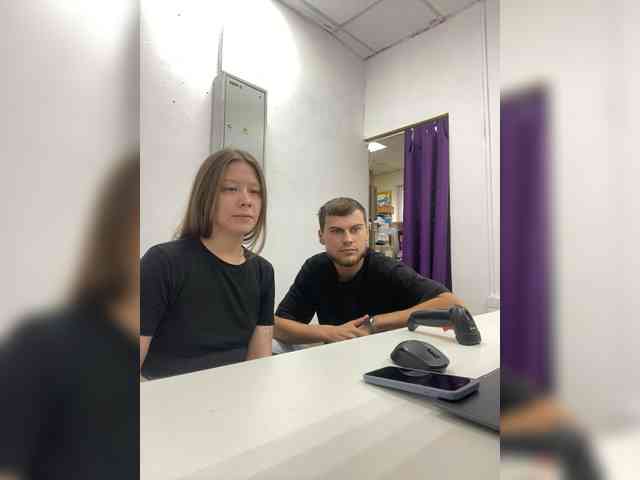 -SweetCouple-1 webcam