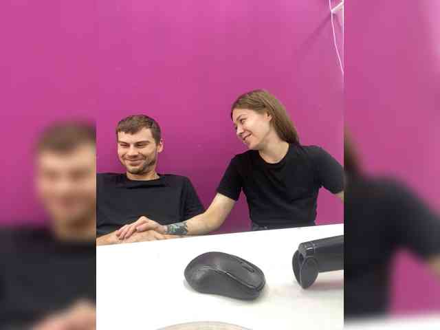 -SweetCouple-1 webcam