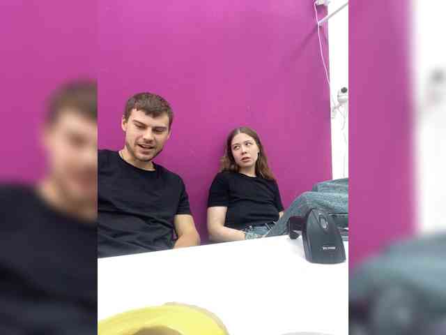 -SweetCouple-1 webcam