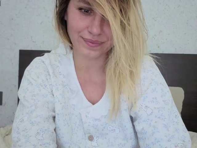 Abby666 live cam on BongaCams