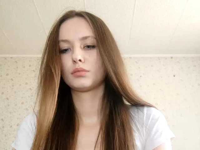 LeanaLomino live cam on BongaCams
