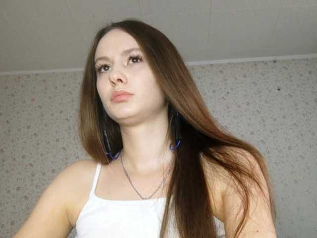 LeanaLomino live cam on BongaCams