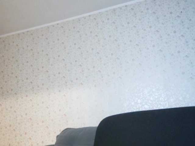 LeanaLomino live cam on BongaCams