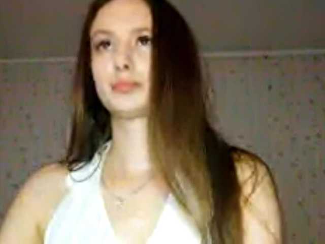 LeanaLomino live cam on BongaCams