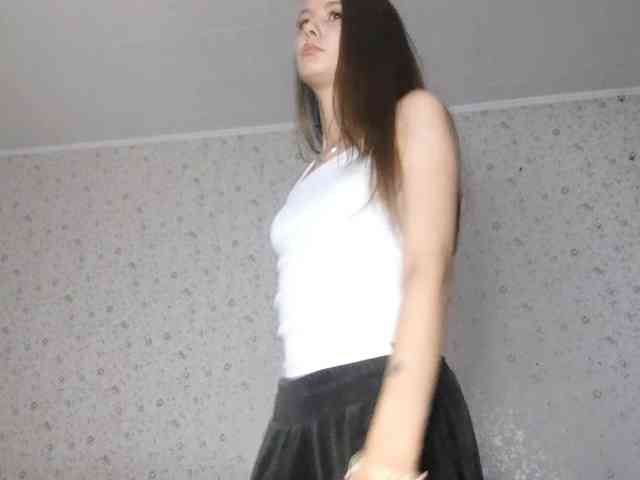 LeanaLomino webcam