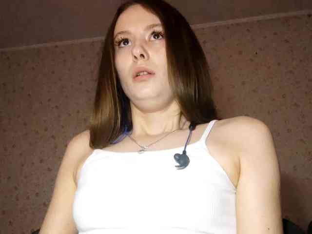LeanaLomino webcam