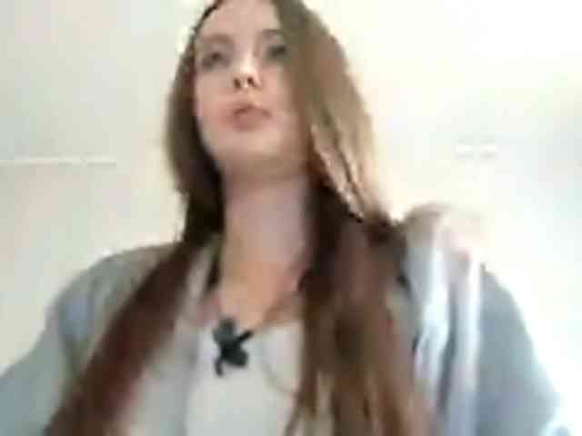 LeanaLomino webcam
