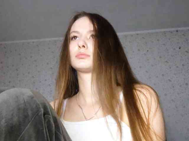 LeanaLomino webcam