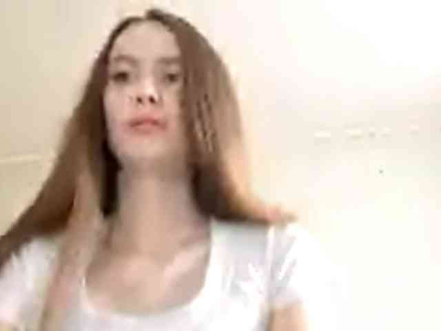 LeanaLomino webcam