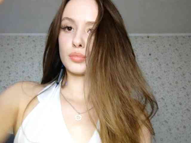 LeanaLomino webcam