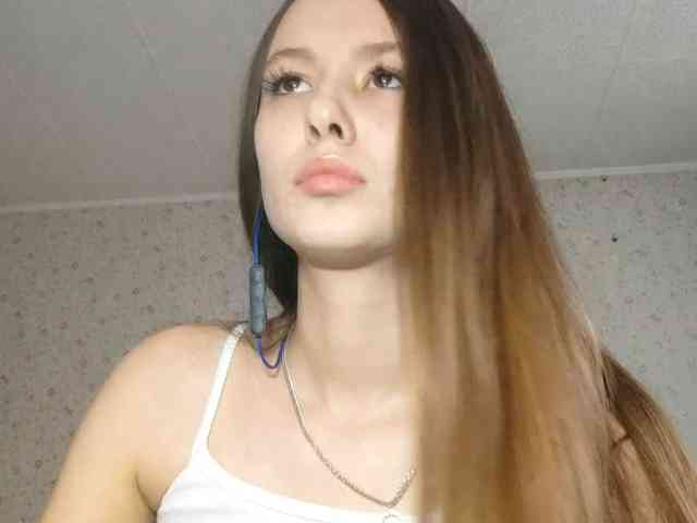 LeanaLomino webcam