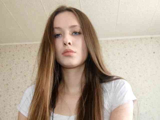 LeanaLomino webcam
