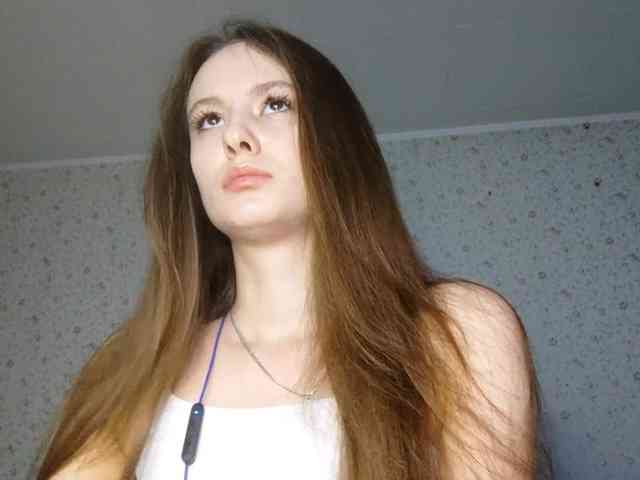 LeanaLomino webcam