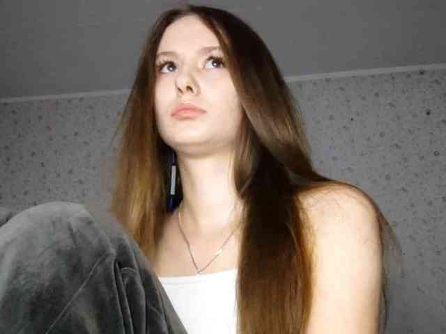 LeanaLomino webcam