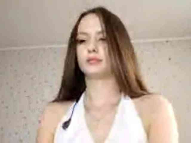 LeanaLomino webcam
